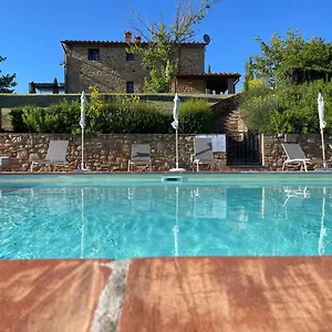 4* Village de vacances Castellare Di Tonda