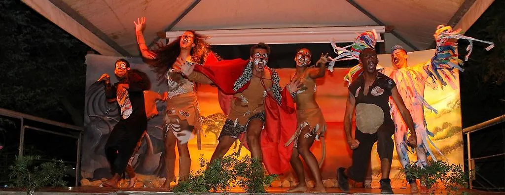 Le Esperidi Camping Ecoresort 마리나디비보나