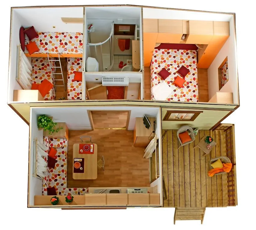 Le Esperidi Camping Ecoresort 마리나디비보나 2*,  이탈리아