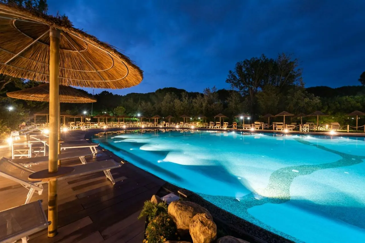 ** 홀리데이파크 Le Esperidi Camping Ecoresort 마리나디비보나 이탈리아