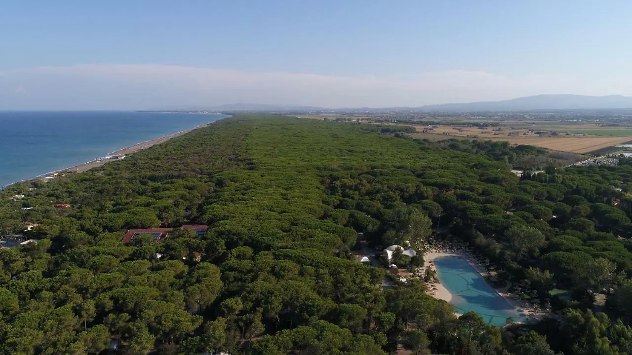 Le Esperidi Camping Ecoresort 마리나디비보나
